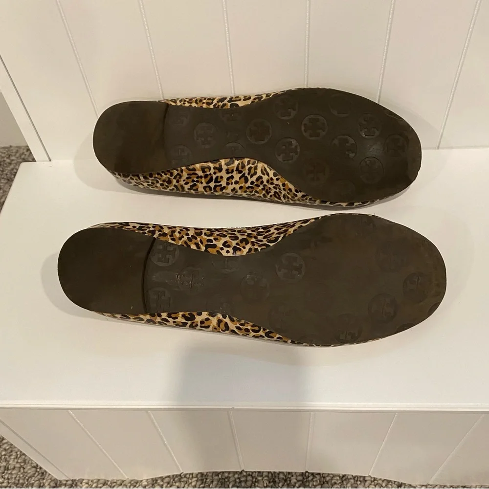 Tory Burch Leopard Print Reva Ballet Flats with Gold Logo like new